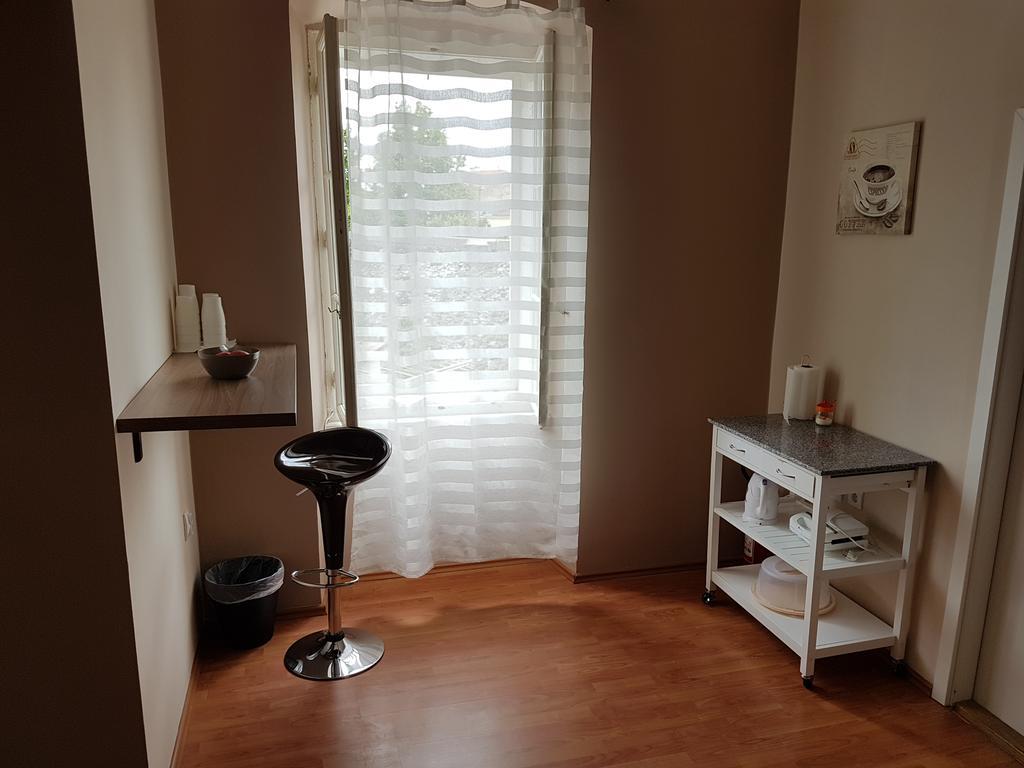 Hostel Morcic Rijeka Bagian luar foto